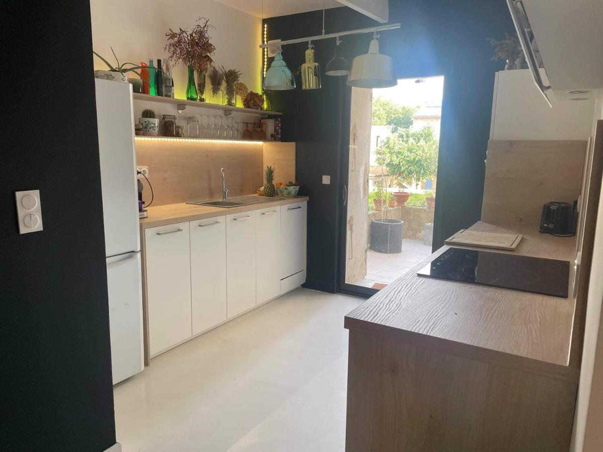 Appartement Au Centre De La Venise Provencale 索格岛 外观 照片