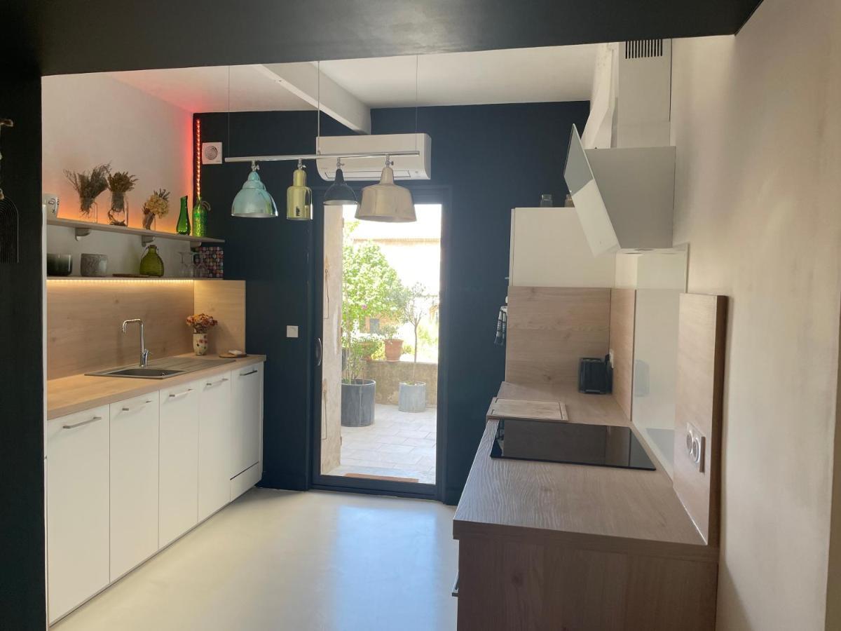 Appartement Au Centre De La Venise Provencale 索格岛 外观 照片